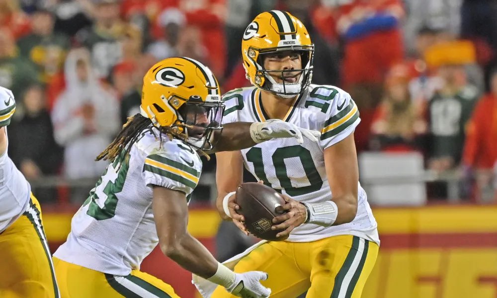IKE_Packers's tweet photo. Aaron Jones on when he knew Jordan Love was special:

“The Saints game, I think we were down 17 or something like that. I wasn’t playing that game either, and I’m just there watching. I see him rally the troops, get everybody to kick it in, and wow we came back from down 17. This guy is a gamer… a GAMER.”