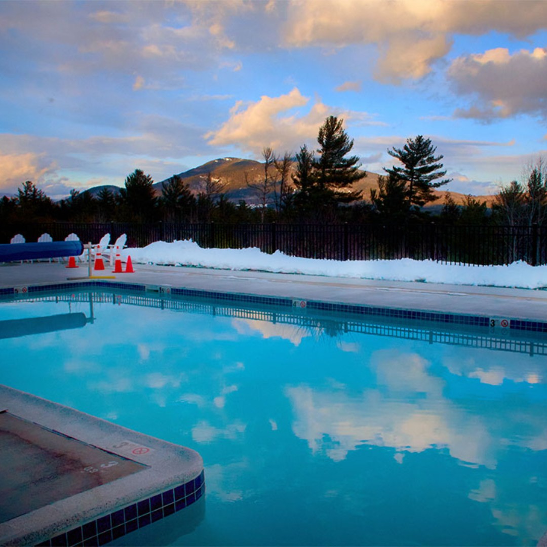 Who's up for a swim in our outdoor heated pool?  There's nothing like watching snowflakes fall as you soak and relax with mountain views.

 #WinterSwim #SnowflakeSoak #MountainViews #OutdoorPool #WinterRelaxation #WinterWellness #MountainRetreat
