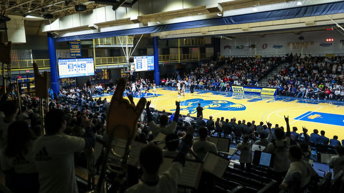 I am blessed to receive a D-1 offer from <a href="/KCRoosMBB/">Kansas City Men's Basketball</a> #ROOUP | <a href="/CoachBowdy/">Michael Bowden</a> <a href="/DAVIDBIRCH/">David Birch</a> <a href="/SmnwHoops/">SMNW Hoops</a> <a href="/vicwilli/">VWBACERTIFIED</a> <a href="/VWBAelite/">VWBA Elite</a> <a href="/ChrisTa61322387/">Coach Tate</a> <a href="/MarketAthletes/">Market Athletes</a>