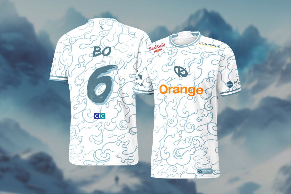 Je vous ai cook un sacré festin👩‍🍳

Voici mon concept du maillot Karmine Corp 2024 nommé "Fumigène" !💙

La vesion LEC en dessous👇

#KCORP #KCORPWIN
