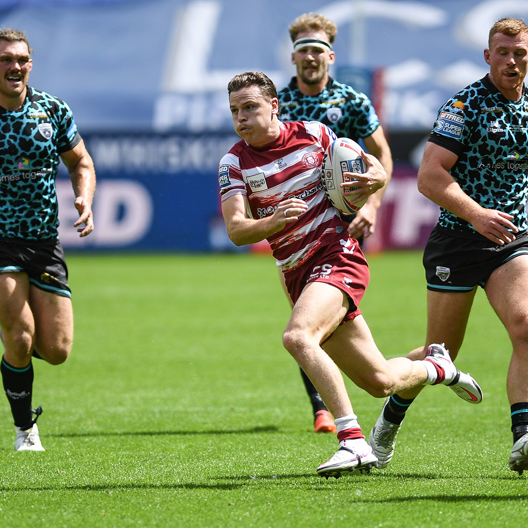 WiganWarriorsRL's tweet photo. 🤩 𝙁𝙤𝙪𝙧 𝙢𝙤𝙧𝙚 𝙮𝙚𝙖𝙧𝙨 𝙤𝙛 𝙅𝙖𝙞 𝙁𝙞𝙚𝙡𝙙

#WWRL https://t.co/ejRevRdpBY