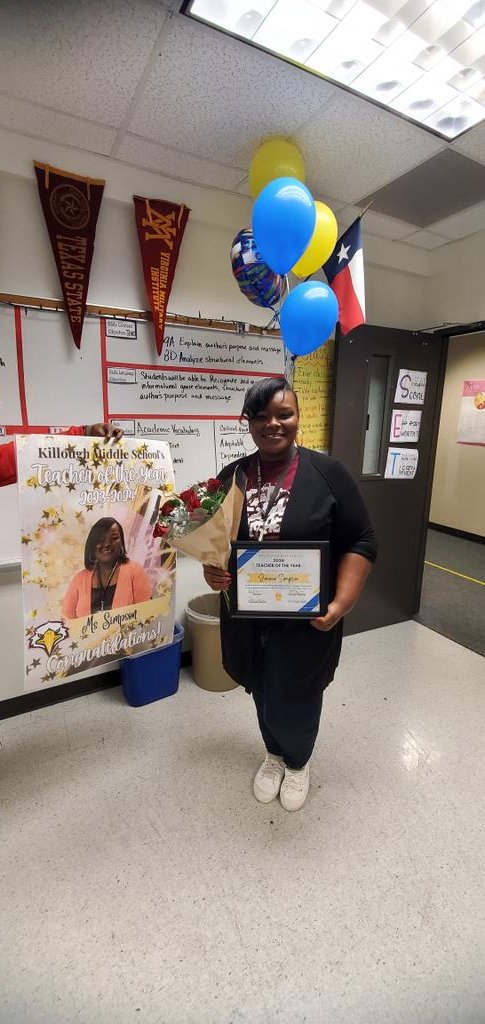 PrincipalDuncan's tweet photo. Congratulations to @KilloughEagles 2023-2024 Teacher of the Year, Ms. Simpson!!! 💙💛🥳🎉🎊 https://t.co/8Kpk3hUgM1