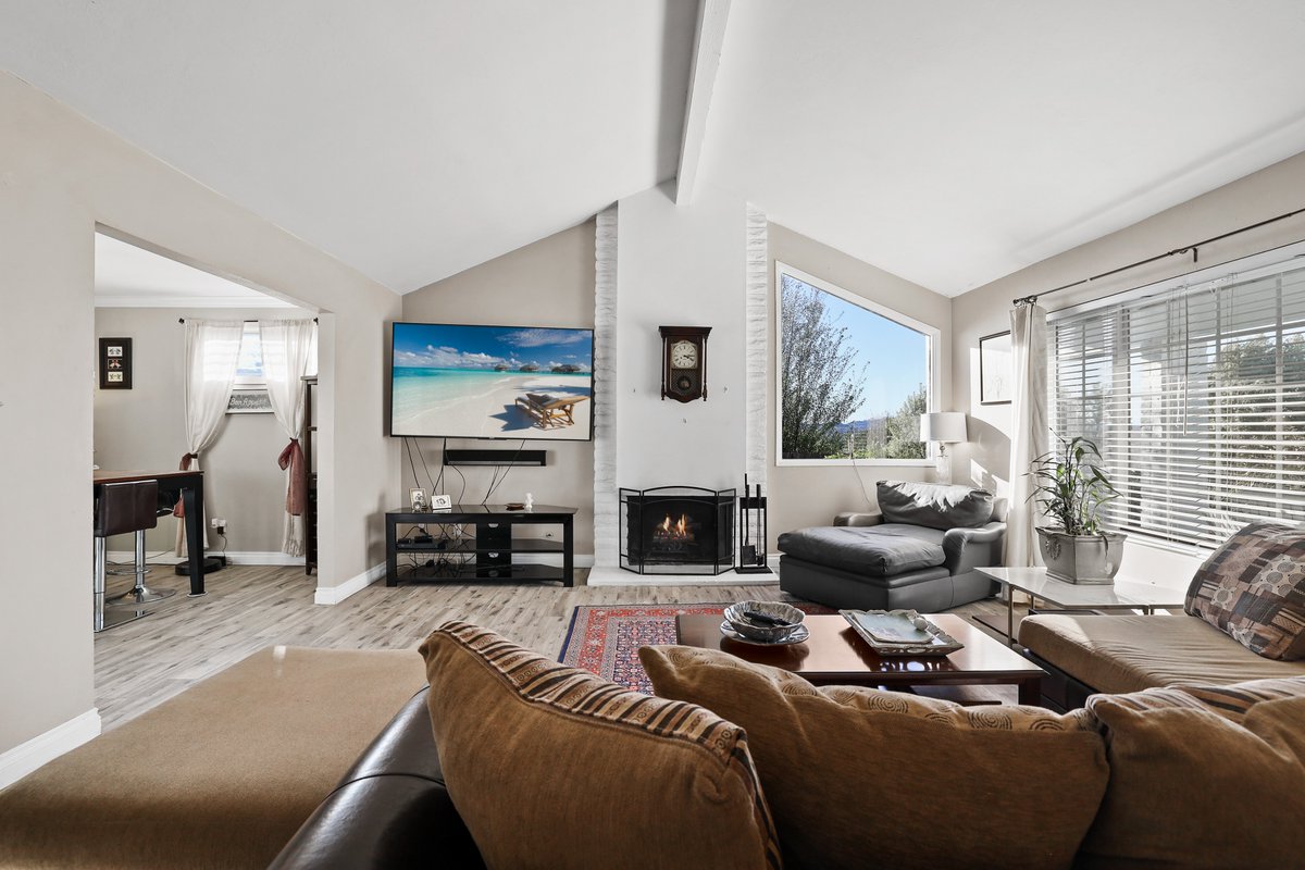 Wathen_Realty's tweet image. Beautiful 3BR 2BA Pool Home For Sale in Laguna Niguel  Call Doug 949-887-8282 #Singlelevel #Poolhome #buyers #LagunaNiguel #Views #resortlikebackyard #2car #Fireplace #Cathedralceilings #WathenRealtyGroup
searchallproperties.com/listings/31116…