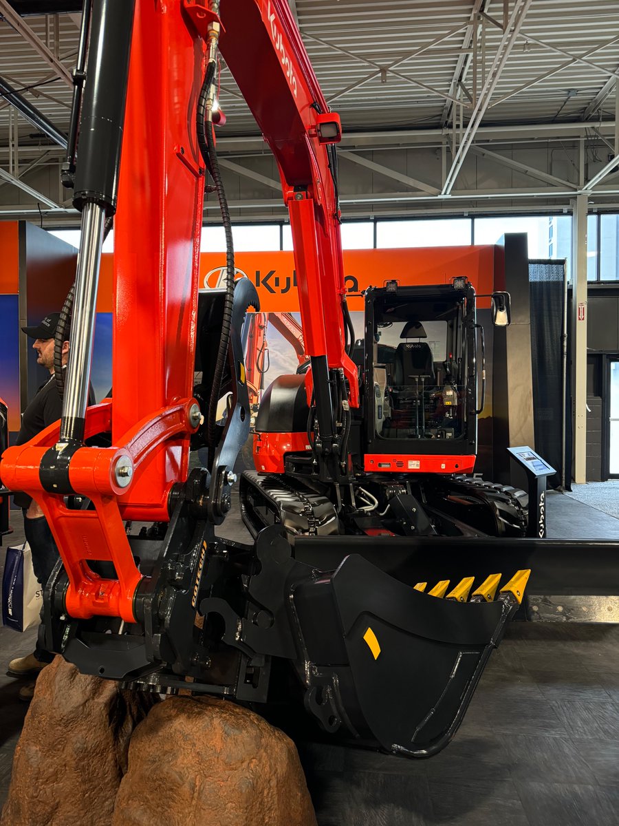 KubotaCanadaLtd's tweet photo. Our booth at the @green_for_life was a hit! Big shoutout to everyone who stopped by. #LandscapeOntario #LOCongress2024 https://t.co/bzJllWFOTg
