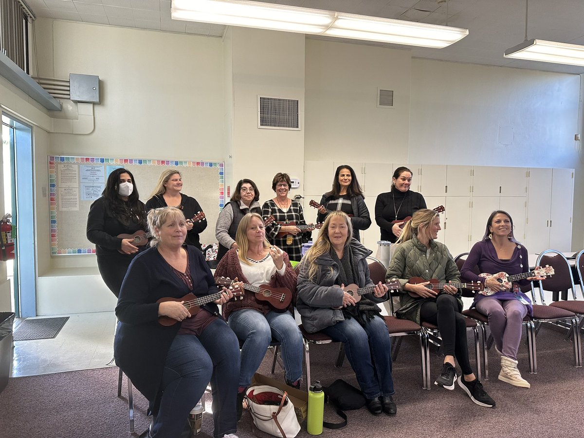 P-3 Ukuleles in the Classroom <a href="/VistaBlueprint/">Vista Unified</a> - TK-1 teachers learning to infuse music to enhance early learning