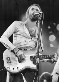 Remembering #MauriceGibb today.❤️A beautiful, funny, kind and extremely talented musician.  I know the bass never sounded better in Heaven🎸
#BeeGees