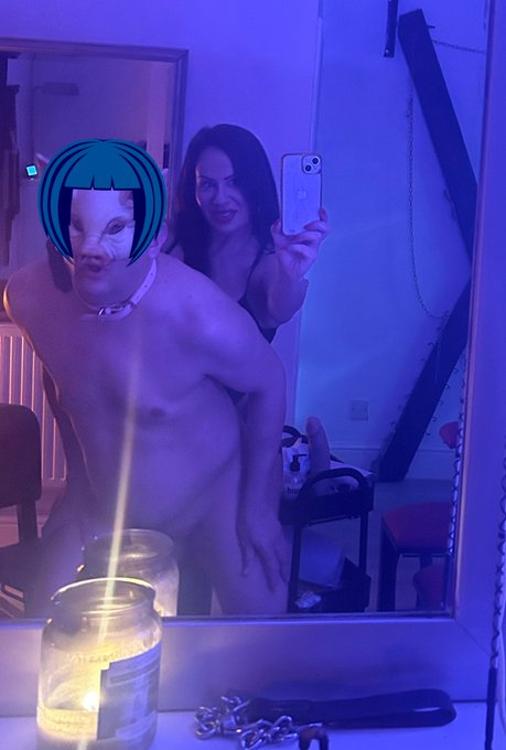 A good stand up pegging for the grunting piggy this afternoon 🐷 https://t.co/FPuYlhbYXk<a href="/tag/footworship"class="tags"><span>#footworship</span></a>