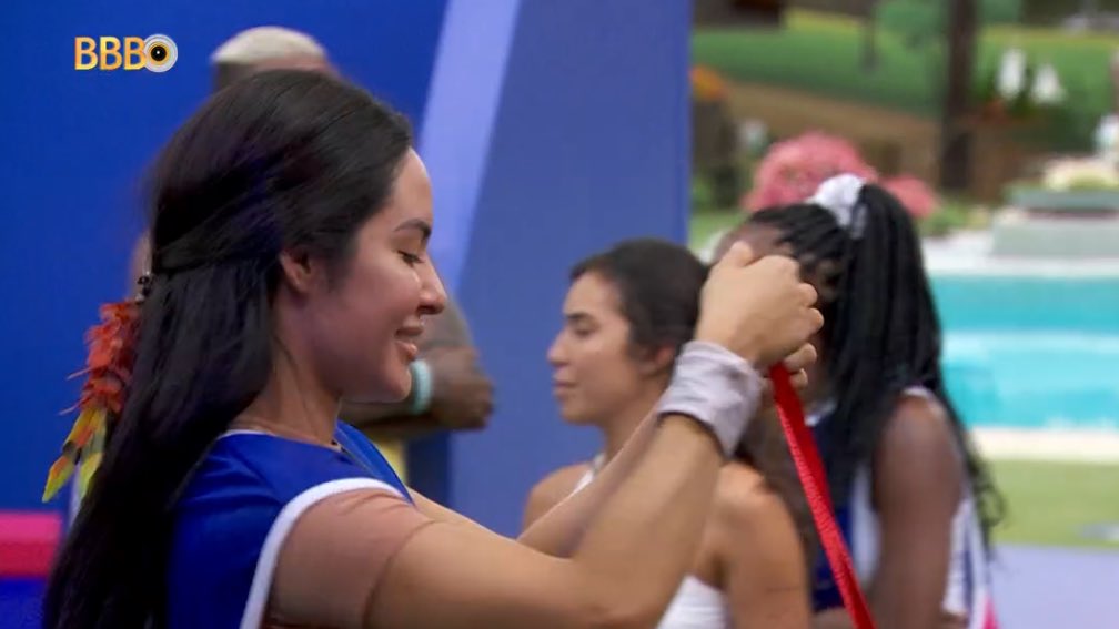 Isabelle recebe castigo do Monstro - Foto: Globo