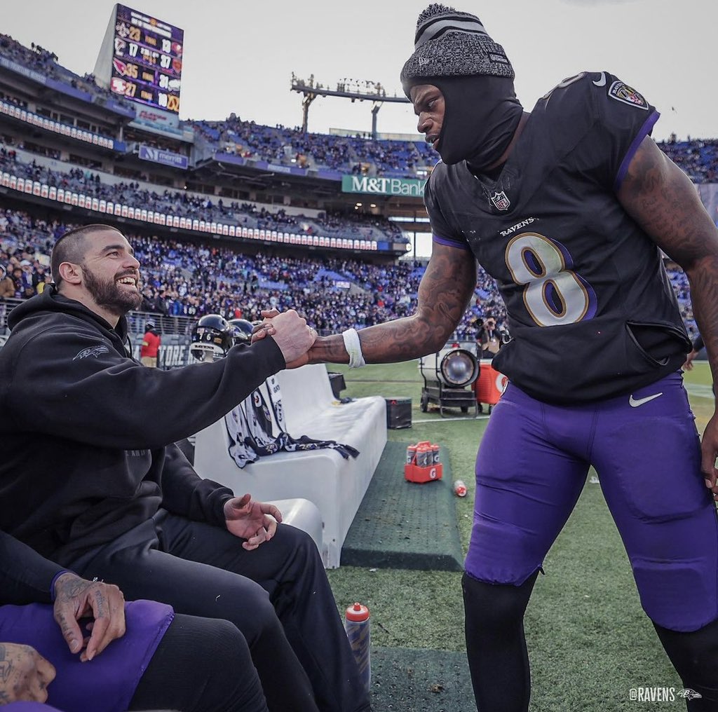 Bateman_Szn7's tweet image. MARK ANDREWS IS BACKKKK!!!!!!!!!!