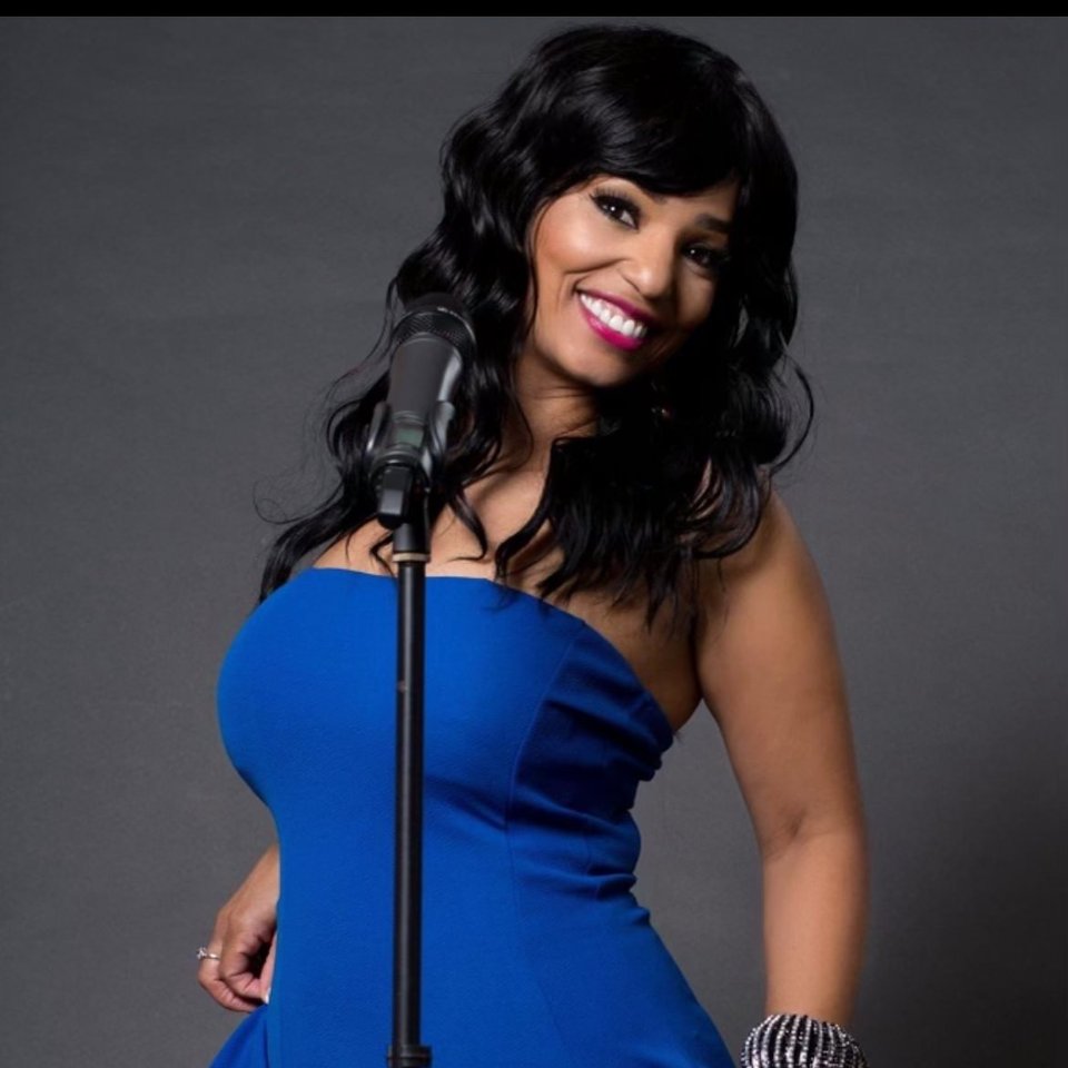 SasetheSinger's tweet photo. 🎶SASÉ is performing tomorrow, January 13 @ 4PM.🎶~Tommy's @ The Shell Factory~
📍16554 North Cleveland Ave North Fort Myers, FL 33903

https://t.co/jicz4L0KHR
#sasé #sasethesinger #livemusic #shellfactory #tommys #saturdays #singing #dancing #performance #soulfulmusic #nightout #swfl
