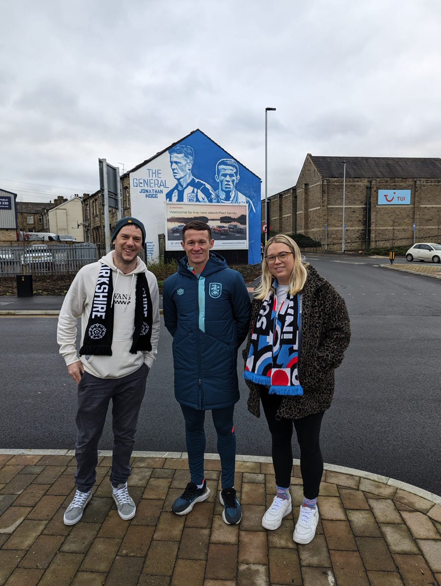 Super proud (again) of my sister and brother-in-law who have done #htafc proud (again!) with another epic club mural (yes the same team that did the one at Canalside). They'd love to do more in and around town and the ground @KevinNagleMLS youtu.be/Cu0oS6ropiM?si… via @YouTube