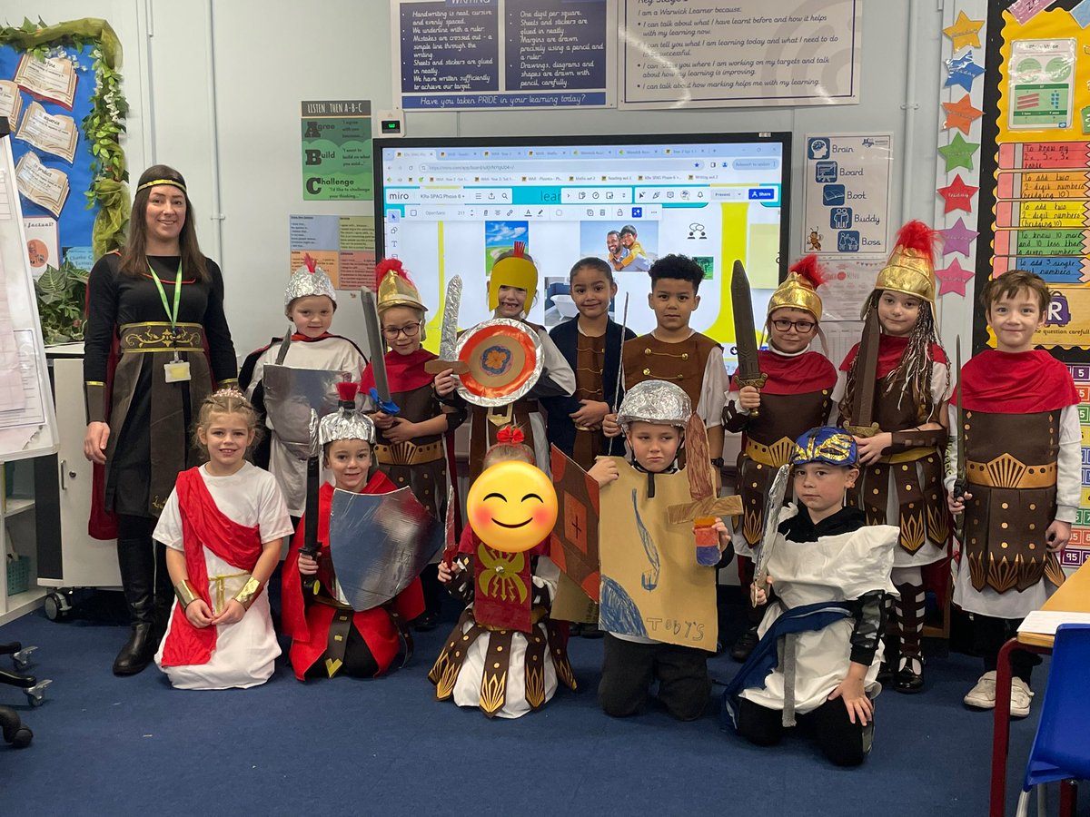 missk_reynolds's tweet photo. Really strange day at the officeβ¦teaching a load of Romans! #LionLearningPathways #KS1 #Romans #History #Curriculum #TeamWarwick @DaleJukes @KRidnell @EH1_2 @SarahChouikhi @LionAcTrust https://t.co/22psHW82YK