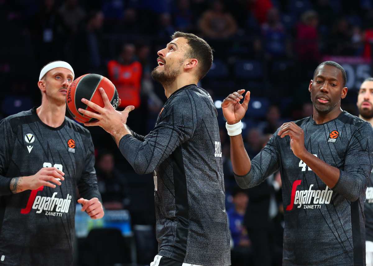 AnadoluEfesSK's tweet photo. Tanıdık yüzler! 🤩 

#BenimYerimBurası https://t.co/eWFaL63KYu