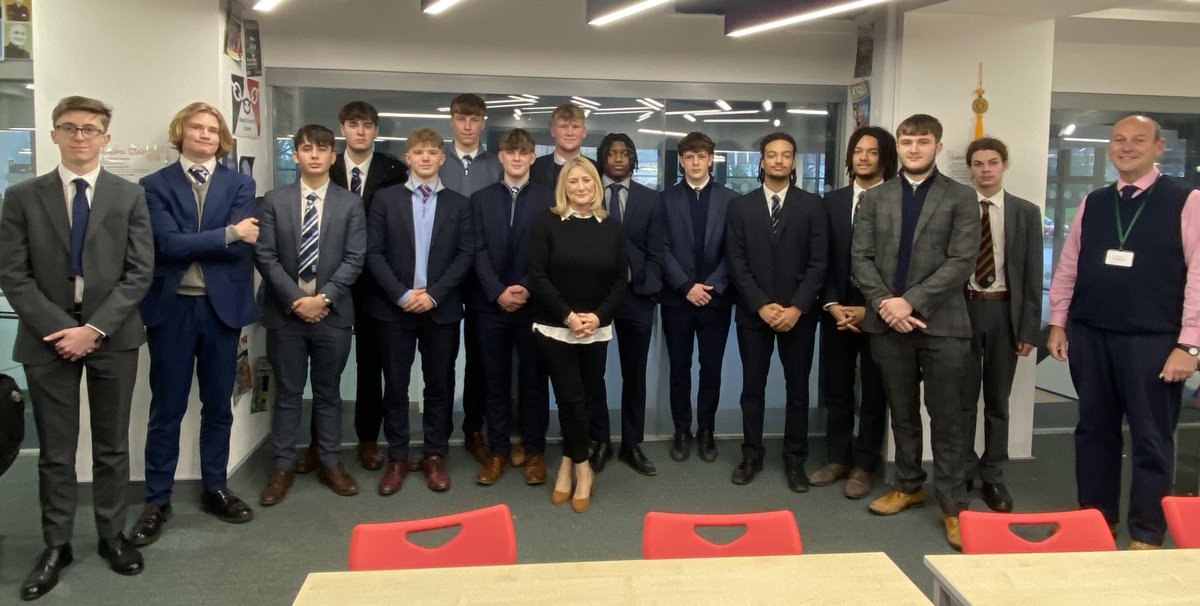 Old Swinford Hospital (@osh_sch) on Twitter photo .<a href="/OSH6th/">OSH 6th Form</a> politics students were delighted to welcome our local MP, Suzanne Webb today for a lively discussion. Suzanne spoke about her business background and route into politics before a probing Q&A on local, national & global issues. Thank you <a href="/Q66Suzi/">Suzanne Webb OBE</a>
#politicsstudents .<a href="/OSH6th/">OSH 6th Form</a> politics students were delighted to welcome our local MP, Suzanne Webb today for a lively discussion. Suzanne spoke about her business background and route into politics before a probing Q&A on local, national & global issues. Thank you <a href="/Q66Suzi/">Suzanne Webb OBE</a>
#politicsstudents