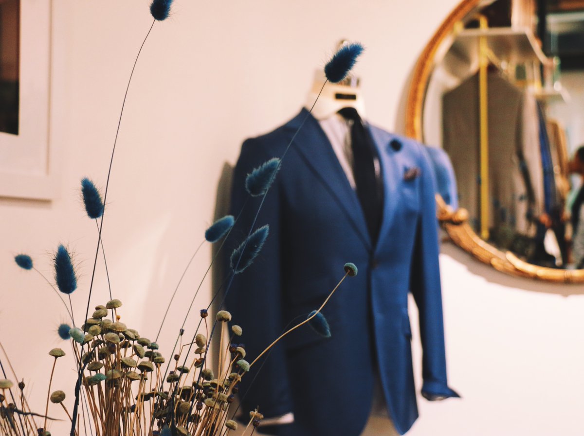 DowntownBklyn's tweet image. DEAL: This weekend, elevate your wardrobe by taking advantage of the Friends + Family #SampleSale at Privélege at @CityPointBKLYN! 

👔👗 Valid through January 15. More info → bit.ly/DTBKprivelege