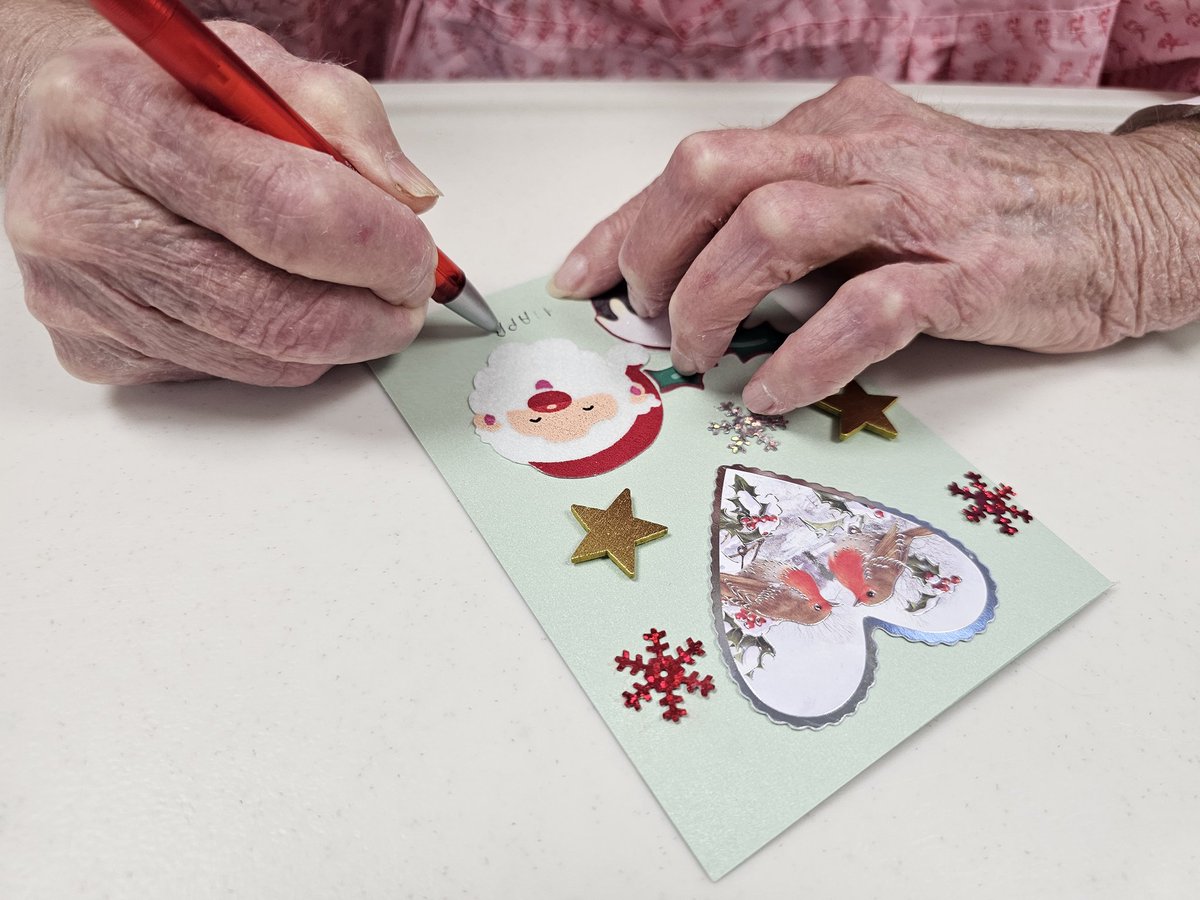 Rutland Ward (@ward_rutland) on Twitter photo Thinking of last months Christmas preparations and how much our patients liked making the the day room festive πβ¨οΈ <a href="/LPTnhs/">Leicestershire Partnership NHS Trust</a> <a href="/CHSInpatientLPT/">CHS Inpatient Wards</a> <a href="/LPT_Activities/">LPT Meaningful Activities</a> #WeAreLPT Thinking of last months Christmas preparations and how much our patients liked making the the day room festive πβ¨οΈ <a href="/LPTnhs/">Leicestershire Partnership NHS Trust</a> <a href="/CHSInpatientLPT/">CHS Inpatient Wards</a> <a href="/LPT_Activities/">LPT Meaningful Activities</a> #WeAreLPT