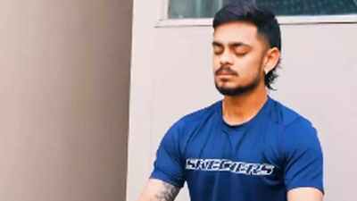 फ़िलहाल तो इनके सितारे गर्दिश में हैं।  जल्द से जल्द वापसी होगी ऐसा पूर्ण विश्वास है । <a href="/ishankishan51/">Ishan Kishan</a>