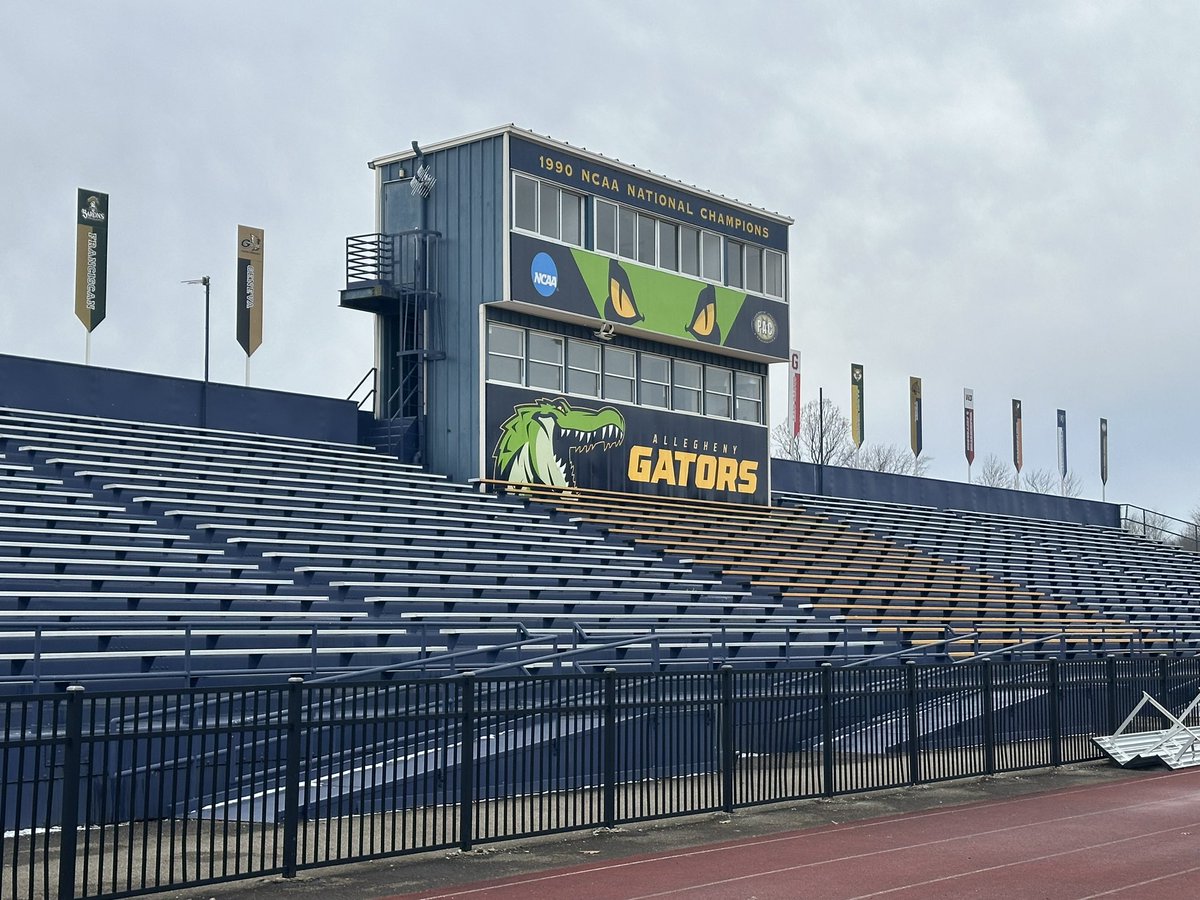 Torin Robertson (@torinrobertson3) on Twitter photo Had a great time today with the <a href="/AlleghenyFB/">Allegheny Football</a> program! Thank you <a href="/CoachHanhold/">Matt Hanhold</a> for the opportunity.
<a href="/_CoachGarrisJr_/">Roy Garris Jr</a> <a href="/BGMarauderFball/">BG Marauder Football</a> <a href="/Kadenwyandt34/">Kaden wyandt</a>
#GoGators Had a great time today with the <a href="/AlleghenyFB/">Allegheny Football</a> program! Thank you <a href="/CoachHanhold/">Matt Hanhold</a> for the opportunity.
<a href="/_CoachGarrisJr_/">Roy Garris Jr</a> <a href="/BGMarauderFball/">BG Marauder Football</a> <a href="/Kadenwyandt34/">Kaden wyandt</a>
#GoGators