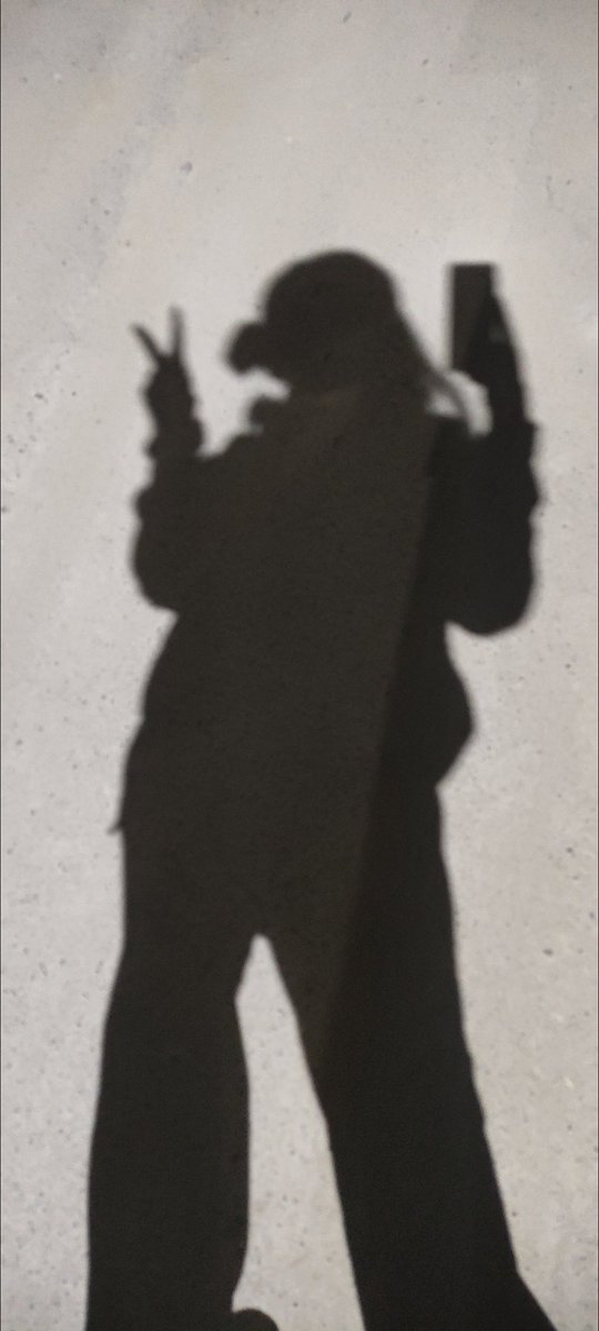 آرتیست:                           آرت: