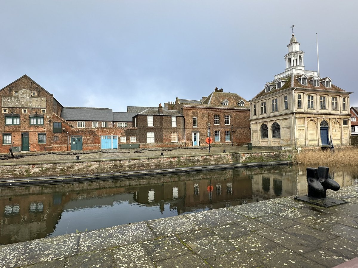 Robert Flute tweet media