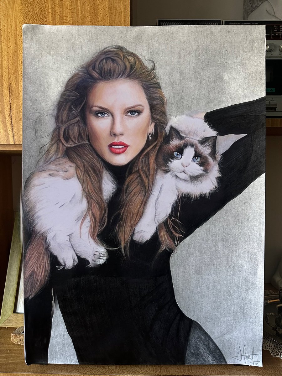 juliforniz's tweet photo. 300 takeout coffees later I finished it!!! ☕️🍩🕑.
I love this picture, Taylor is person of the year (Taylor: "can i bring my cat").
Benjamin you won 🐈! 
@taylornation13 @taylornation13 @TIME #Taylor #TaylorSwift #reputation https://t.co/cVgHUeoE0q