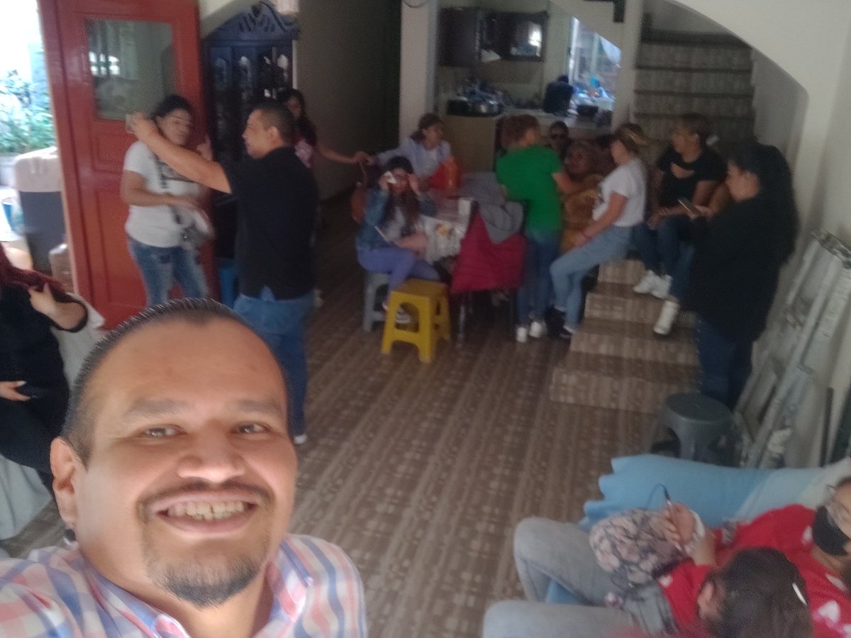 Seguimos trabajando por un mejor futuro para #Nezahualcóyotl
#PepeMontoya 
#EquipoADMM
#ConTodoConTodasYTodos
#EquipoADMM