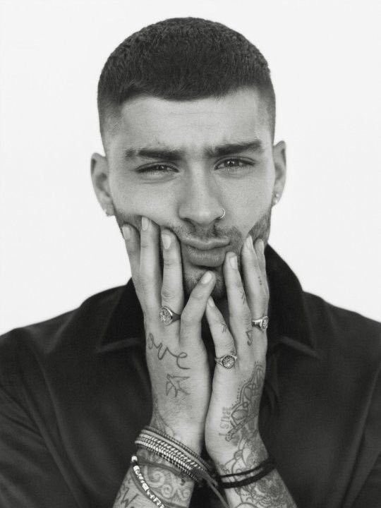 renaissanceapp's tweet photo. HAPPY BIRTHDAY TO THE AMAZING @zaynmalik !!!!!! ❤️💥✨ https://t.co/oYxkf0boZQ