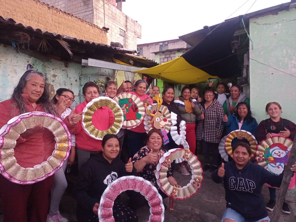 AngyBracamo10's tweet photo. #ConTodoConTodasYTodos  siempre seremos un gran #EquipoADMM   y sobretodo agradecidos en #ALMOLOYADELRIO https://t.co/aLKidCE8aL