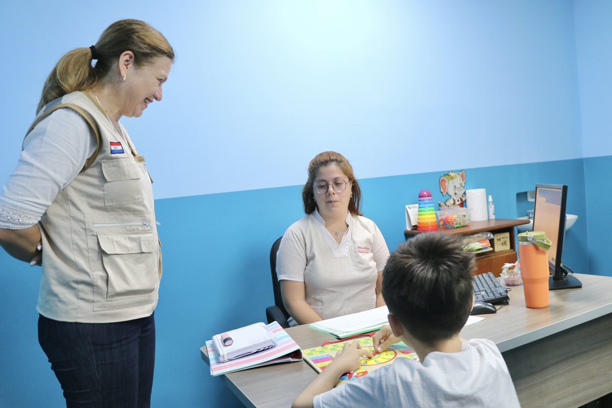 mariatbaran's tweet photo. Visité el Centro de Ayuda al Discapacitado de Encarnación #CENADE.
Estamos trabajando para la firma de un convenio interinstitucional que nos permita seguir ayudando a miles de personas con discapacidad en #Encarnación. https://t.co/EBxWXiApko