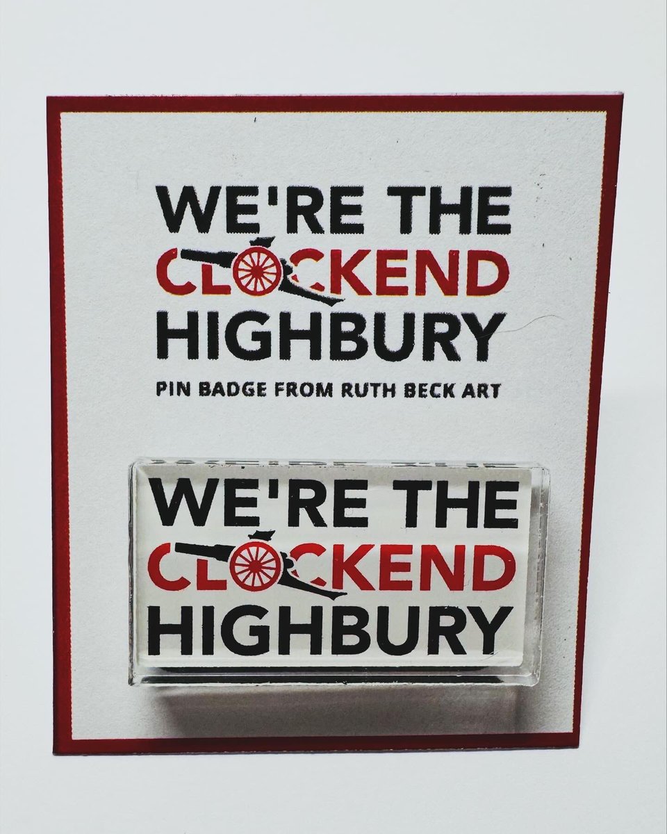 ruthbeckart's tweet photo. 🚨GIVEAWAY🚨

There’s NO football this weekend for The @Arsenal 

So I’m doing a #Giveaway which is a guaranteed win for one lucky person.

A Follower who LIKES and REPOSTS this post will win these 2 brand new badges available now on my Etsy Shop

You MUST follow me to enter 🤞🏻 https://t.co/QjYLm3LsvW