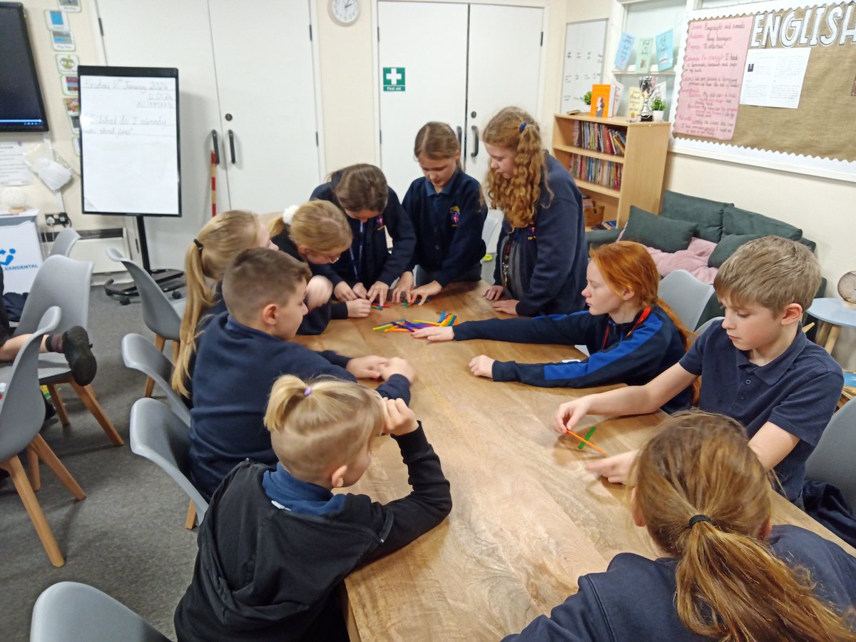 MissCSGC's tweet photo. A fun science lesson this afternoon! We looked at potential and kinetic energy forces to try and make our lollipop sticks fly! After a lot of trial and error, we think we got there in the end!😁 @MrGSGC #SGCScience https://t.co/BzWZAOHIV8