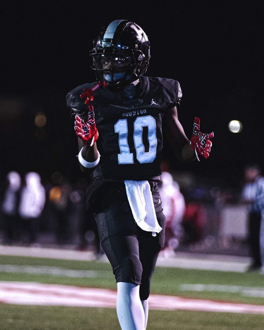 Chris Smith (@csmithscout) on Twitter photo #PRZTN Database: Uncommitted RB's
<a href="/carterpace26/">Carter Pace</a> - Ravenwood
<a href="/XzorionR/">Xzorion Randolph</a> - Giles Co.
<a href="/robb_elijah/">Elijah Robb</a> - Pope Prep
<a href="/JaxsonRollins/">Jaxson " 𝔧𝔯𝔬𝔩𝔩 " Rollins</a> - Upperman
<a href="/Uknow_JOJO/">J0J0 Saleem</a> - Briarcrest Chrst.
<a href="/DamonSisa24/">Damon Sisa</a> - Houston
<a href="/Dawson_White6/">Dawson White</a> - Moore Co.
<a href="/tylerwilson901/">tyler wilson</a> - Lausanne
prepredzone.com/tennessee/pros…
#CSS #PRZTN Database: Uncommitted RB's
<a href="/carterpace26/">Carter Pace</a> - Ravenwood
<a href="/XzorionR/">Xzorion Randolph</a> - Giles Co.
<a href="/robb_elijah/">Elijah Robb</a> - Pope Prep
<a href="/JaxsonRollins/">Jaxson " 𝔧𝔯𝔬𝔩𝔩 " Rollins</a> - Upperman
<a href="/Uknow_JOJO/">J0J0 Saleem</a> - Briarcrest Chrst.
<a href="/DamonSisa24/">Damon Sisa</a> - Houston
<a href="/Dawson_White6/">Dawson White</a> - Moore Co.
<a href="/tylerwilson901/">tyler wilson</a> - Lausanne
prepredzone.com/tennessee/pros…
#CSS
