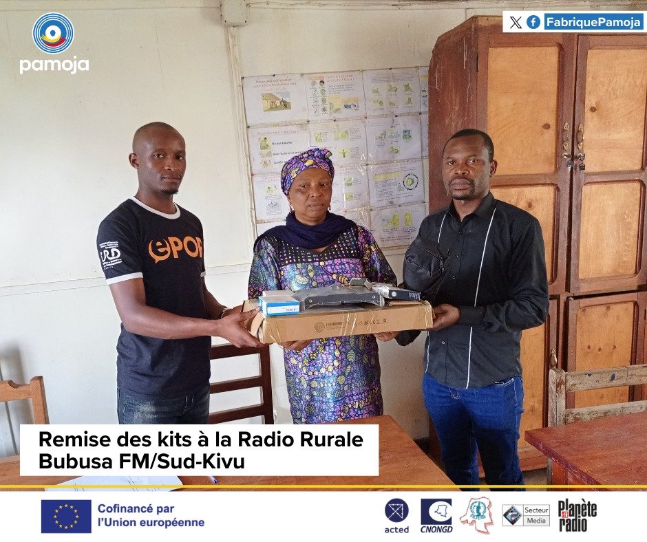 FabriquePamoja's tweet photo. La livraison des kits destinés aux radios et aux organisations de la société civile partenaires au Projet #PAMOJA-RDC a démarré. Au #SudKivu, la Radio Bubusa FM a réceptionné ses matériels pour la réalisation des activités du projet. 

#TukoPamoja 
#fabriquepamoja 
#radiobubusafm https://t.co/oPJUzNVShx