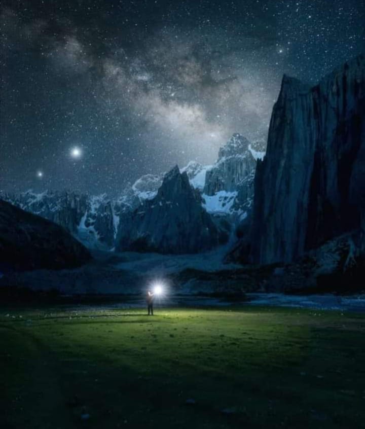 QalbiZulu's tweet photo. Nangma Base Camp under the Billions of stars ⭐✨
.
.
📌Kanday Valley 🇵🇰
.
.
#explore #AmaZing #travel #adventure #photographer #mountains #expedition #nature #kanday #gilgitbaltistan #pakistan https://t.co/gomHrjJmCm