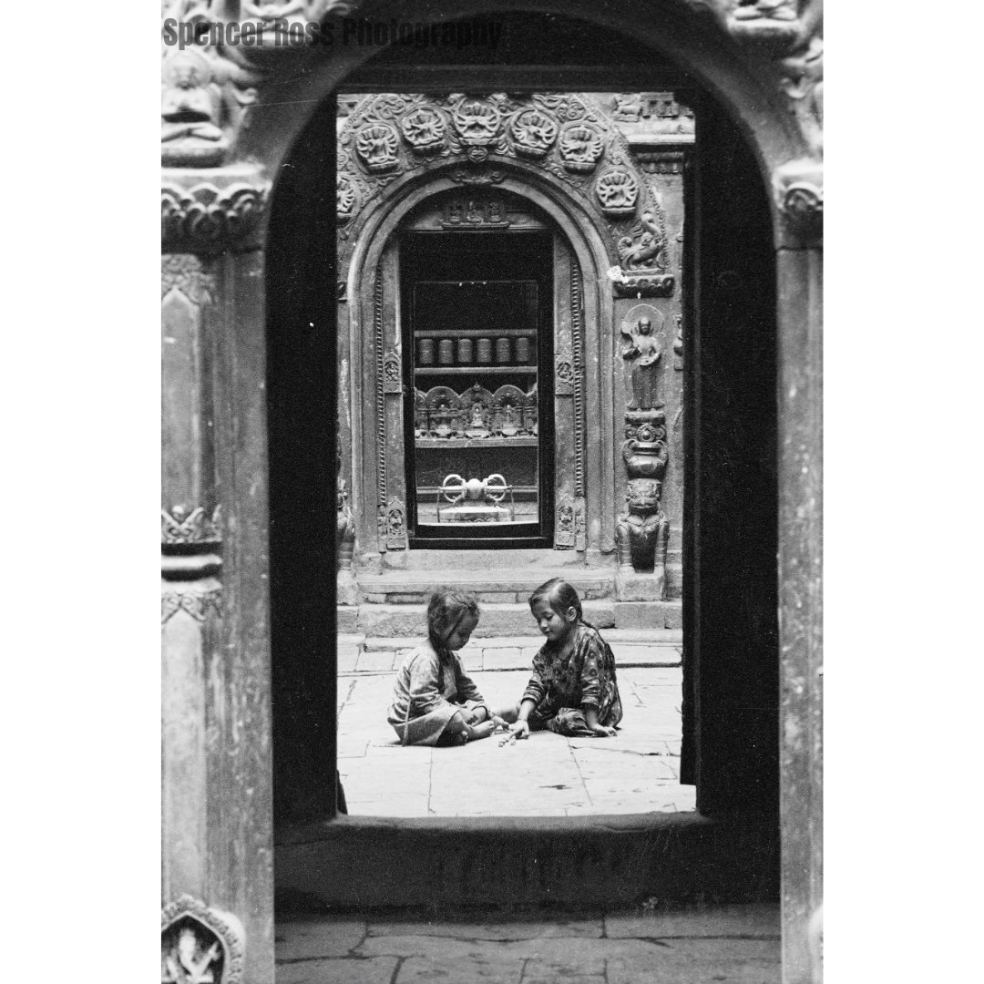 SRoss75years's tweet photo. Children In Temple Courtyard (1969) #photography #blackandwhitephotography #nikonphotography #photooftheday #photographer #photographer #art #capture #photographylovers #artphotography #artisartcommunity #fineartphotography #75yearsofphotography https://t.co/Hz61uDkSyE