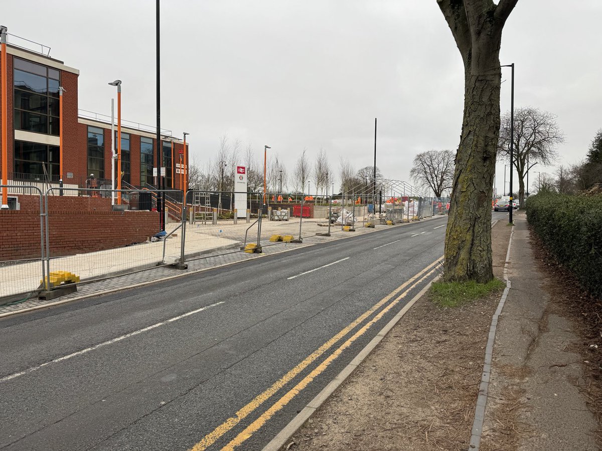 Simon Paul Felton tweet media