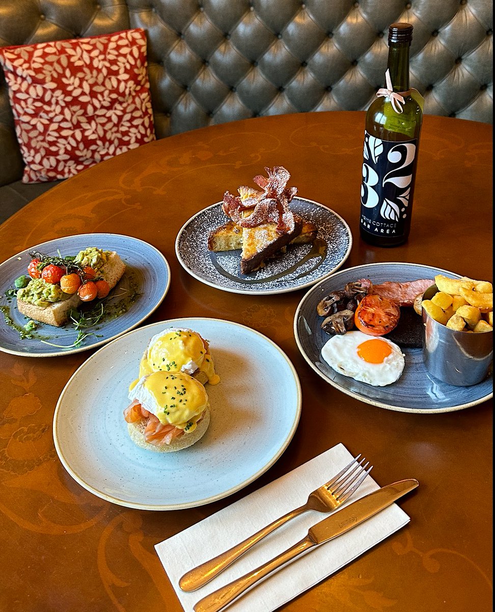 HomeCottage's tweet image. EGG-CITING NEWS🍳: We are now doing brunch! 

Served 12-4pm Monday - Saturday 

#brunchisserved #pubbrunch #redhill #redhillbrunch
