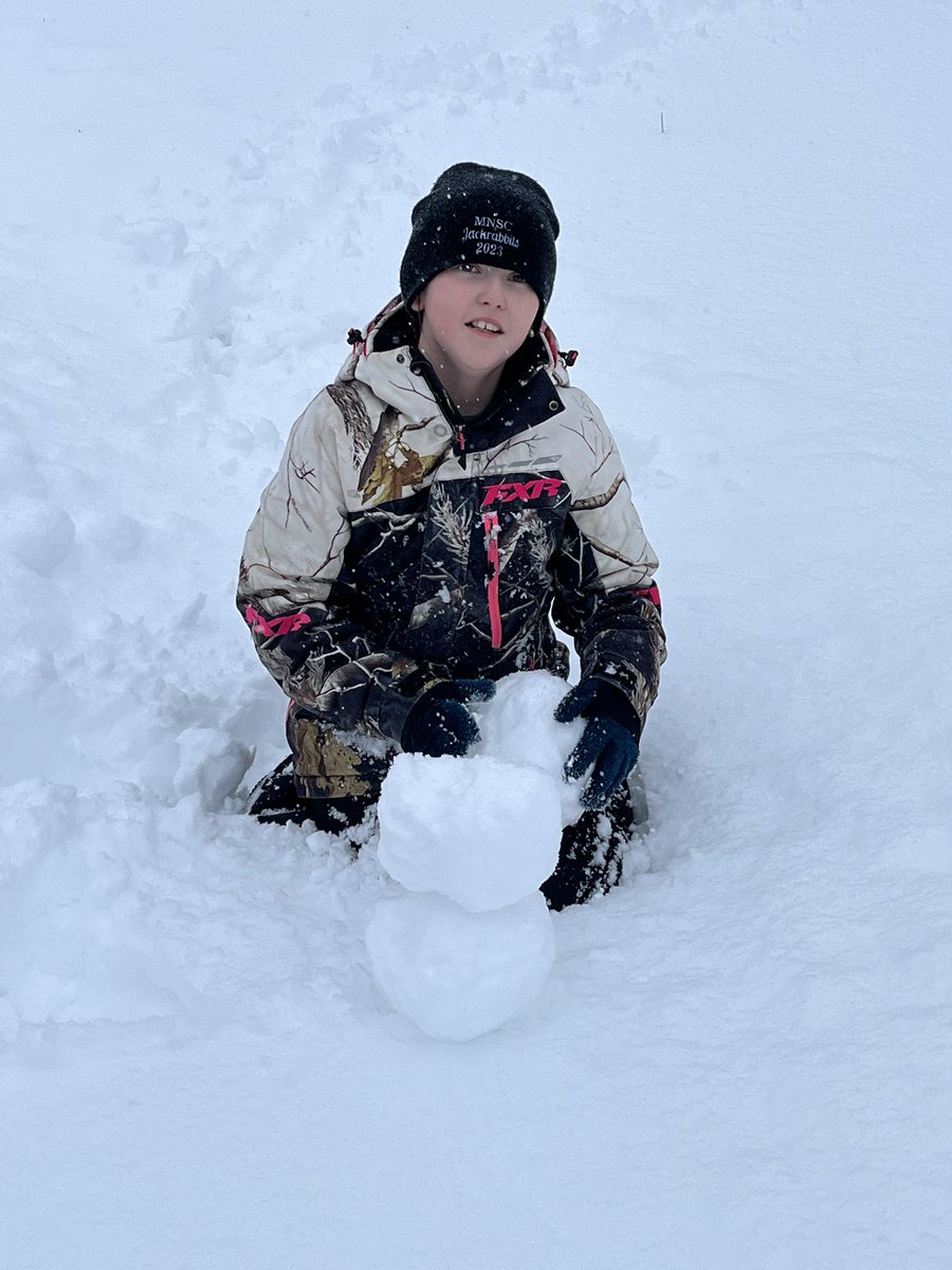 BelbenNerisa's tweet image. ❄️Snow much fun today ❄️#funoutdoors @NLSchoolsCA @LSASharks