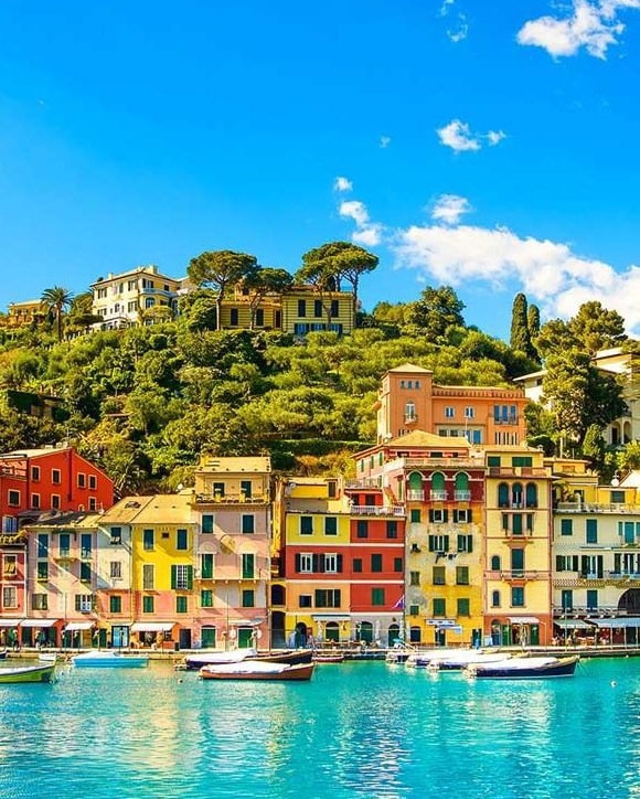 Portofino, Italy: Where vibrant hues paint the coastline, and charming harbors echo the melody of Italian coastal elegance. 🇮🇹⚓ #Portofino #ItalianRiviera