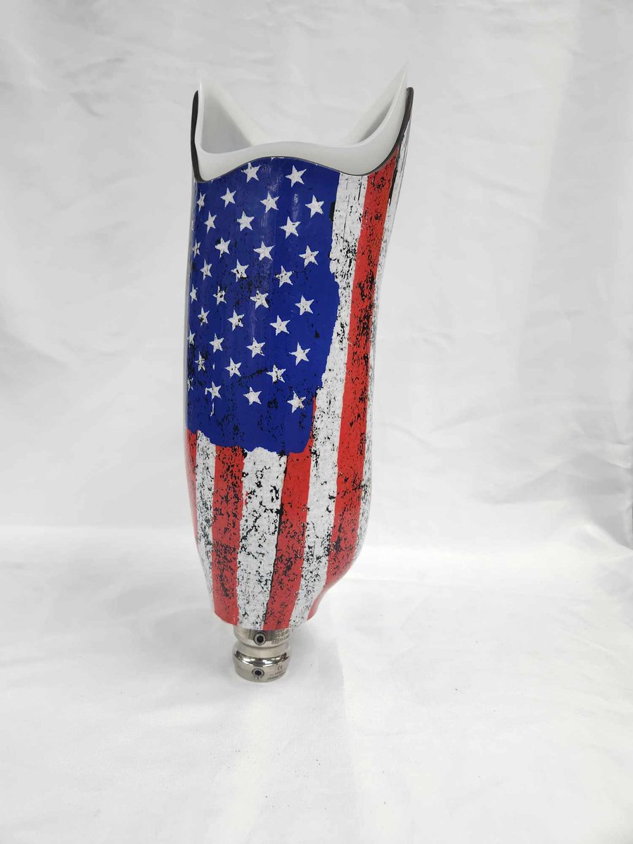 BurtonProsth's tweet image. Check out this newest creation done at Burton Prosthetics.  Special request from one of our patients.  American Punisher Below the Knee Suction Socket.  #prothetic #belowtheknee #amputee #expressyourself burtonprosthetics.com