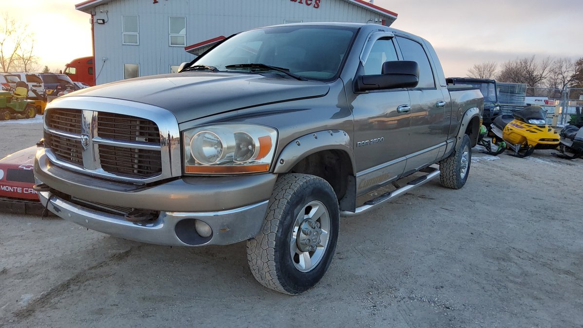pennerauctions's tweet photo. February 8 Unreserved Public Auction https://t.co/izIaMJSYX9