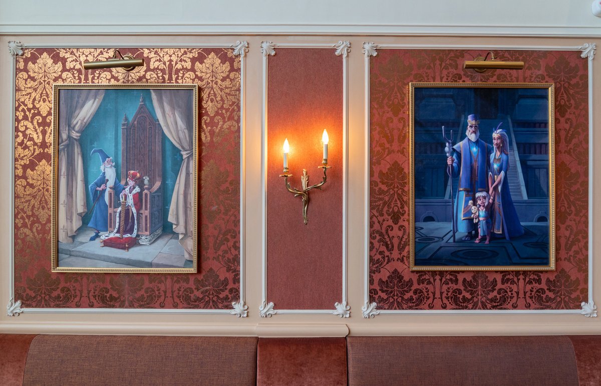 magicdlp_de's tweet photo. In einer Woche eröffnet das Disneyland Paris Hotel seine Türen für die Gäste. Heute wollen wir ein exklusiven Blick auf die unglaublichen Kunstwerke des Royal Banquet im Disneyland Hotel in Paris werfen.

Wie findet ihr die Bilder?

#magicdlp #Disneylandparis https://t.co/tlmQIfBg1Y
