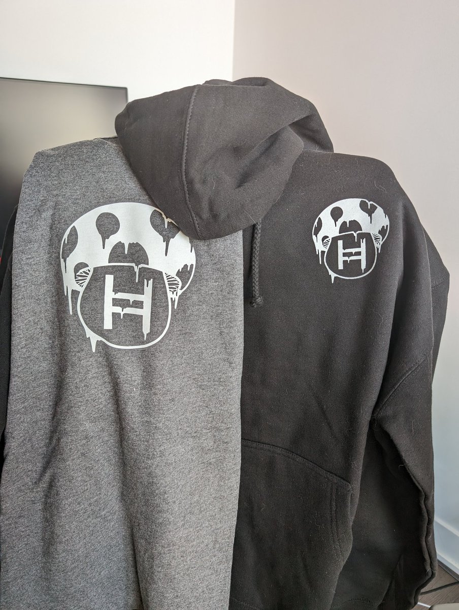 hbob8922's tweet photo. Yoooooooooo tfw the @ShroomiesIO @HashroomHBAR fam hook you up for being their first supporter 💪💪💪💪

Thanks @AmarokSlayer and team!!! Can't wait for my King Shroomie ❤️ https://t.co/abwn9T8agd