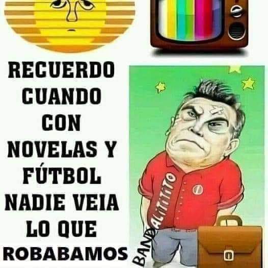 GloriaLeticiaSa's tweet photo. Literal...BOLA DE RATAS DE ALCANTARILLA...🧐😡 https://t.co/CMeomWOhOY