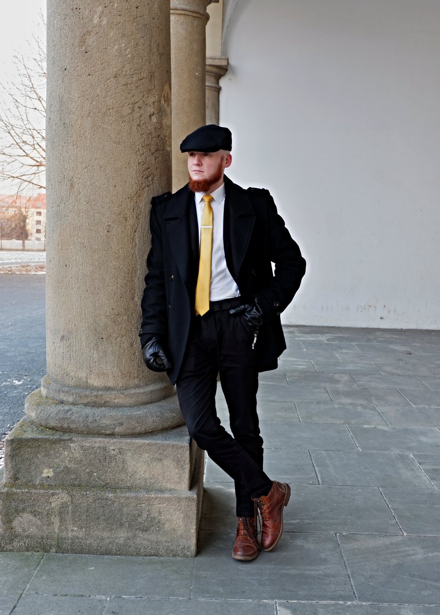 inkubatorr2's tweet photo. #cz #czechrepublic #czechgentleman #gentleman #gentlemanstyle #vyškov #dapper #fashion #dress #suit #shirt #tie #oblek #kosile #kravata #kravatak #peakyblinders #peakyblindersstyle #style #mysytle #elegance #elegant #elegantnicesko #model #moda #fujifilm #bekovka #cap https://t.co/5LuIGqQLb5