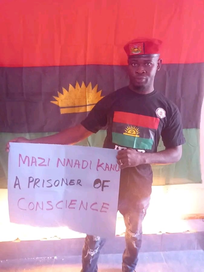 EmekaGift100's tweet photo. If we can learn from the mistakes of Nigerians and how the Nigerian government trapped them down, we shall free Nnamdi Kanu and get Biafra quickly than expected. https://t.co/lNNU4w0GDU