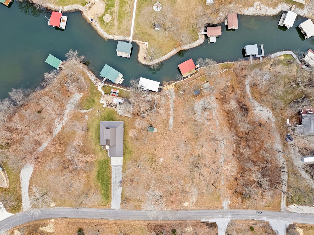 Feature #Lot: Discover the epitome of lakeside living with this 0.52 acre lakefront lot in the Lake Viking subdivision in Gallatin, MO. Bidding ends Wednesday, Jan. 31st, at 1 PM. Conducted by Jeff Cates with <a href="/CatesAuction/">Cates Auction & Realty Co., Inc.</a>. ow.ly/wpZr50QqvhS #realestate #auction