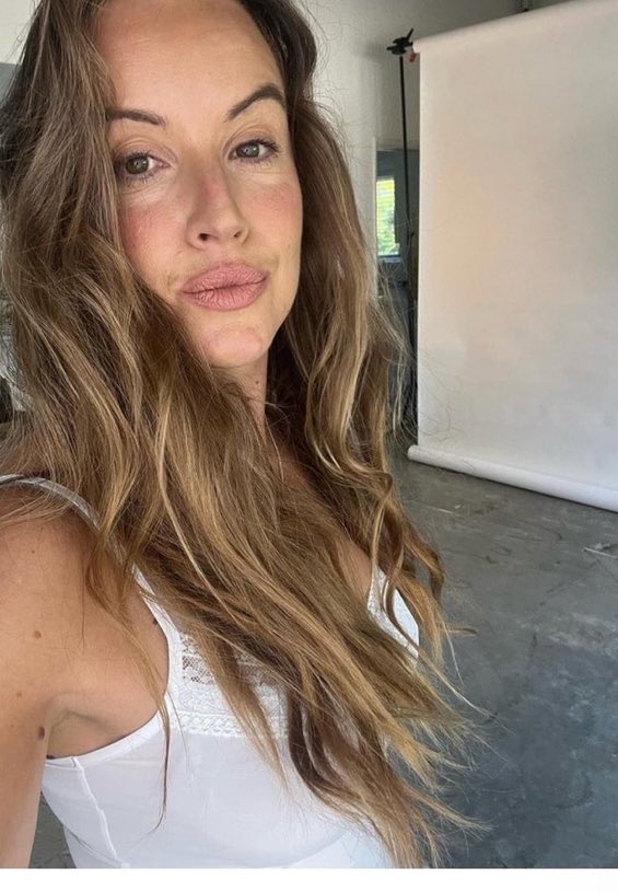 mrgunge2's tweet image. ‘Who wants to join me for a sploshing session?’ #charliewebster