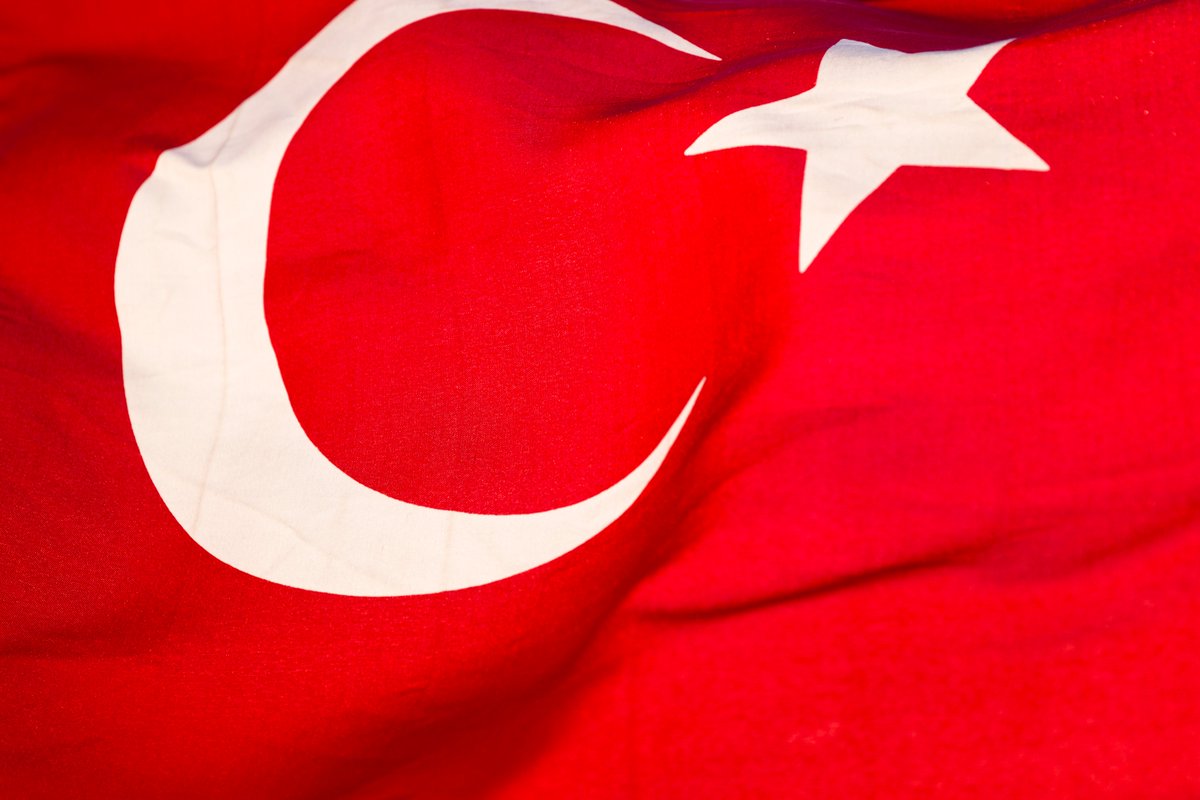 #SonDakika

Milli Savunma Bakanlığı:

Pençe-Kilit Harekâtı bölgesinde 12 Ocak 2024 tarihinde bir üs bölgemize sızmaya çalışan teröristlerle çıkan çatışmada beş kahraman silah arkadaşımız şehit olmuş, üçü ağır sekiz kahraman silah arkadaşımız da yaralanmıştır. Yaralılarımız