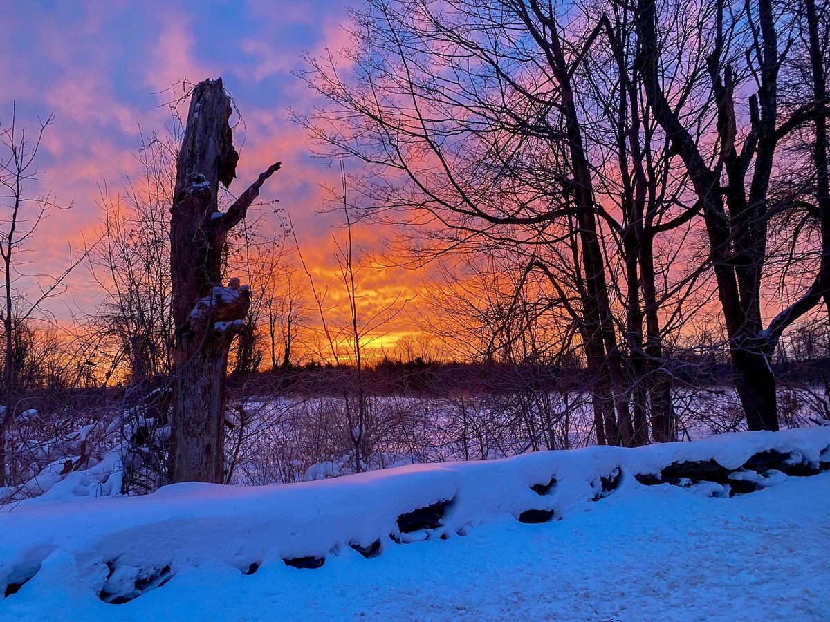 #Sunrise #jeepadventures #jeepwrangler #gothelongway #PrincetonMA